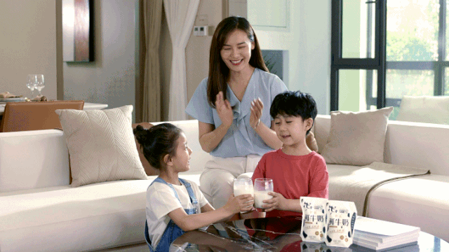 快訊丨河南省人民政府副省長武國定蒞臨花花牛乳業集團瑞亞牧業調研奶源基地建設情況 快訊丨河南省人民政府副省長武國定蒞臨花花牛乳業集團瑞亞牧業調研奶源基地建設情況