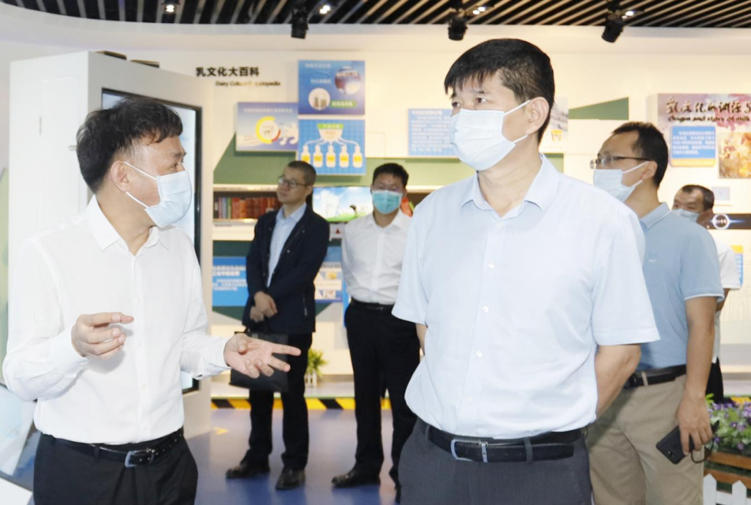 快訊丨河南省人民政府國有資產監督管理委員會副主任劉銀志蒞臨花花牛乳業集團參觀座談 快訊丨河南省人民政府國有資產監督管理委員會副主任劉銀志蒞臨花花牛乳業集團參觀座談