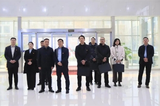 省紀委監委駐中州集團紀檢監察組與河南花花牛乳業集團聯合開展主題黨日活動